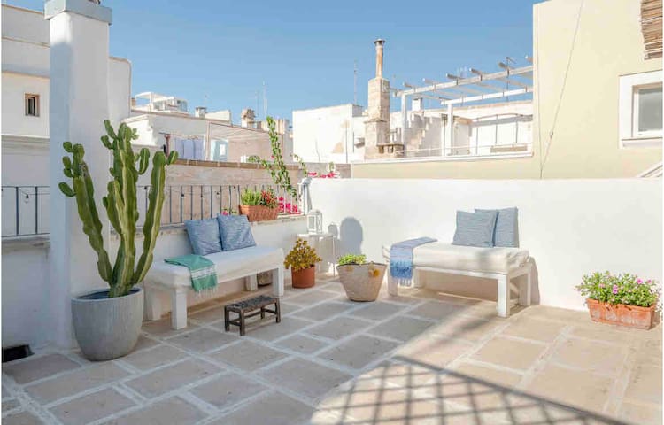 Entire home with 1 bedrooms in Gallipoli - CasaStradiotti -con terrazzo