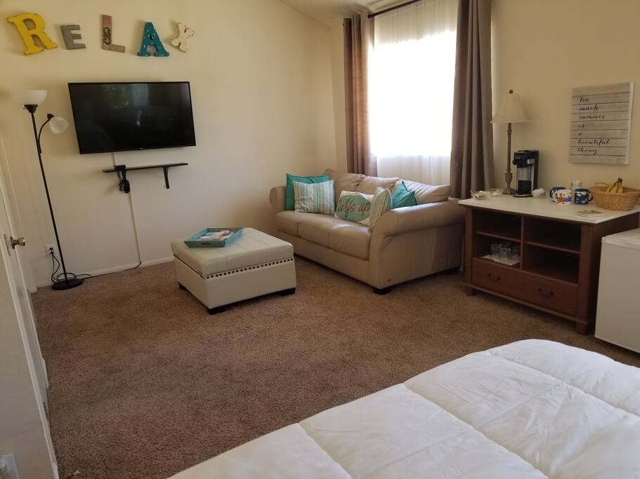 Private guest sitting area in suite