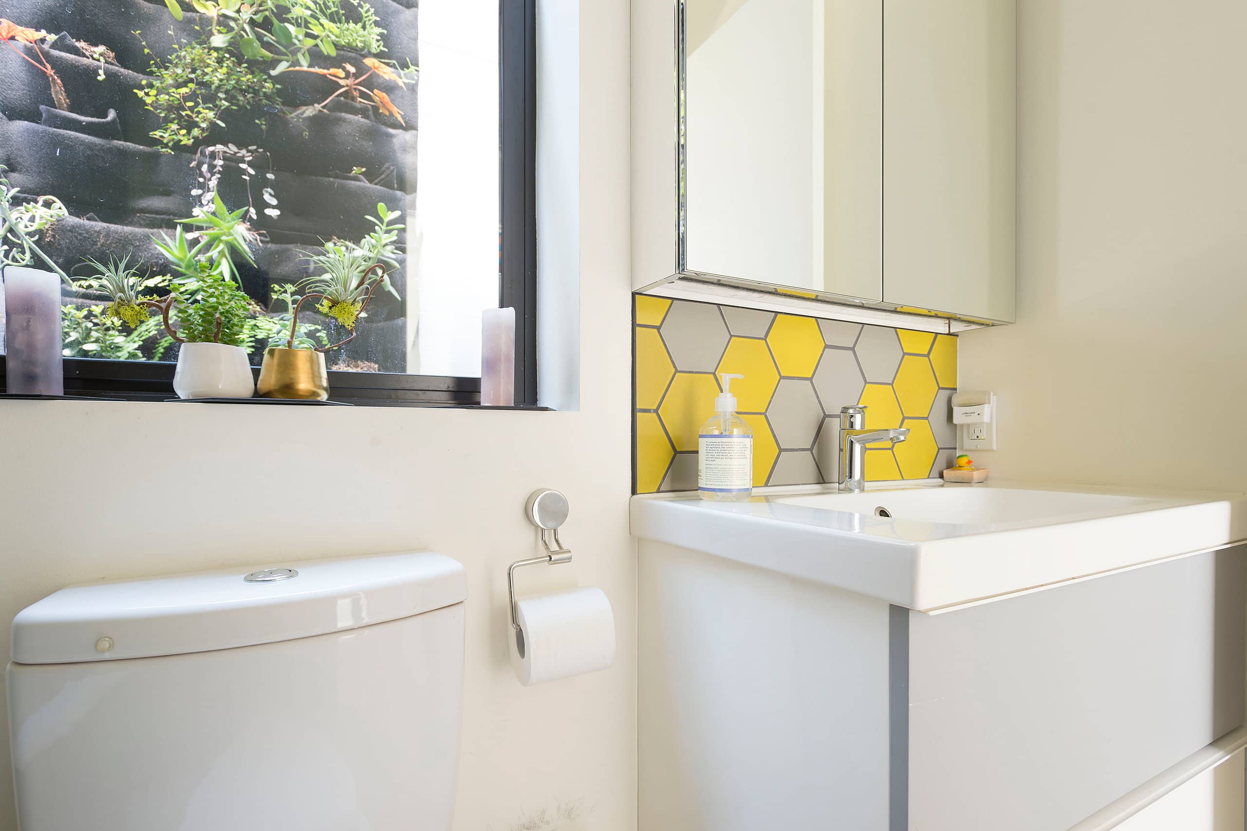Home in San Francisco · ★4.94 · 3 bedrooms · 4 beds · 2 baths - Image 37
