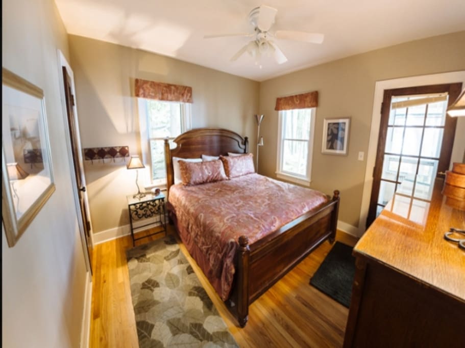 Park's Edge Lakeshore Home Houses for Rent in Ephraim, Wisconsin