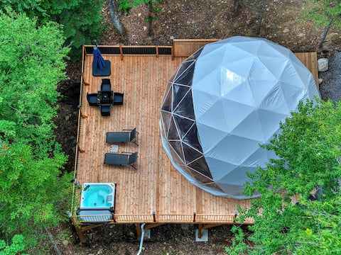 Ocean Dome with Hot Tub