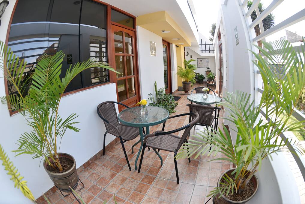 Entrada del hotel.