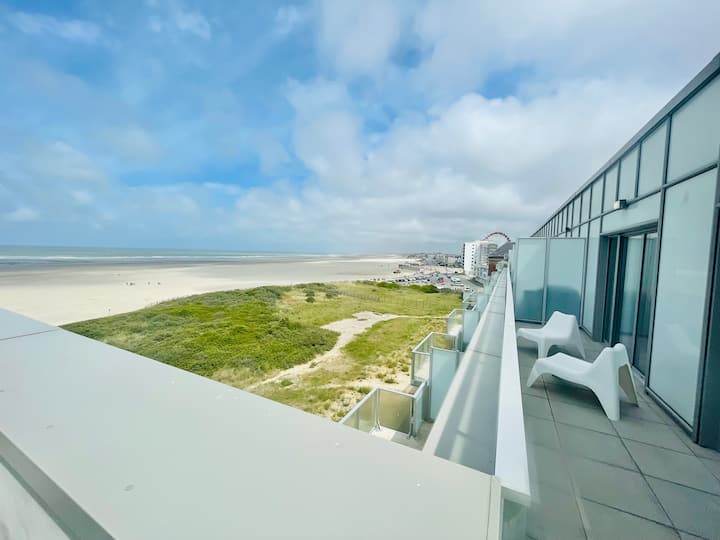 SEA VIEW - 3 bedrooms - 2 Parking spaces - 8 people