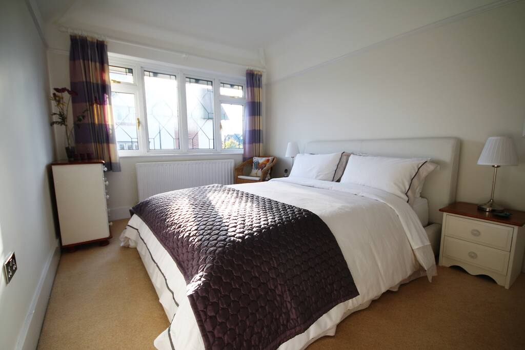 Bright South facing room