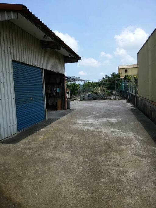 大門內走道及停車位置-1