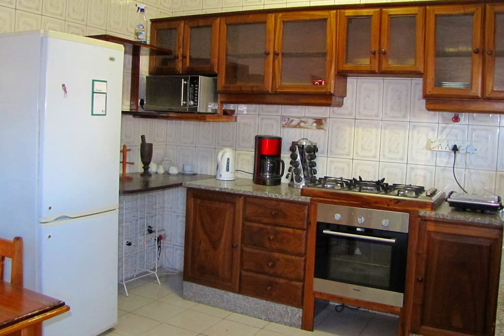 Shared, Fully Equipped Kitchen