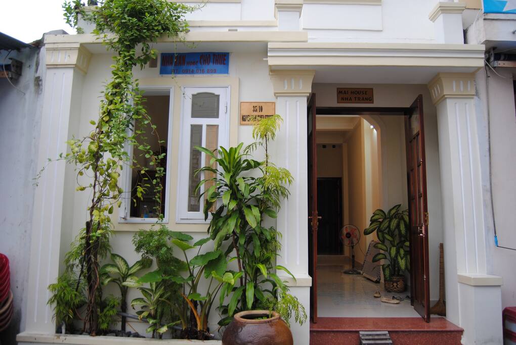 Frontside of Mai House