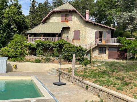 House in Haute Provence with Pool