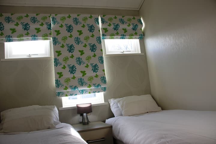 חדר שינה שני