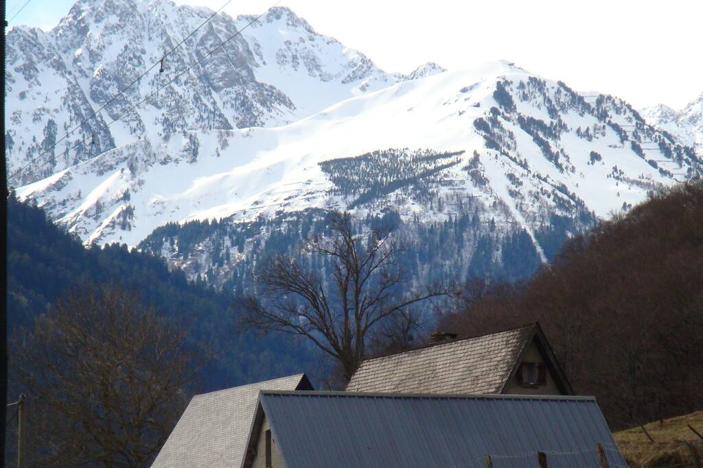 Alentours
