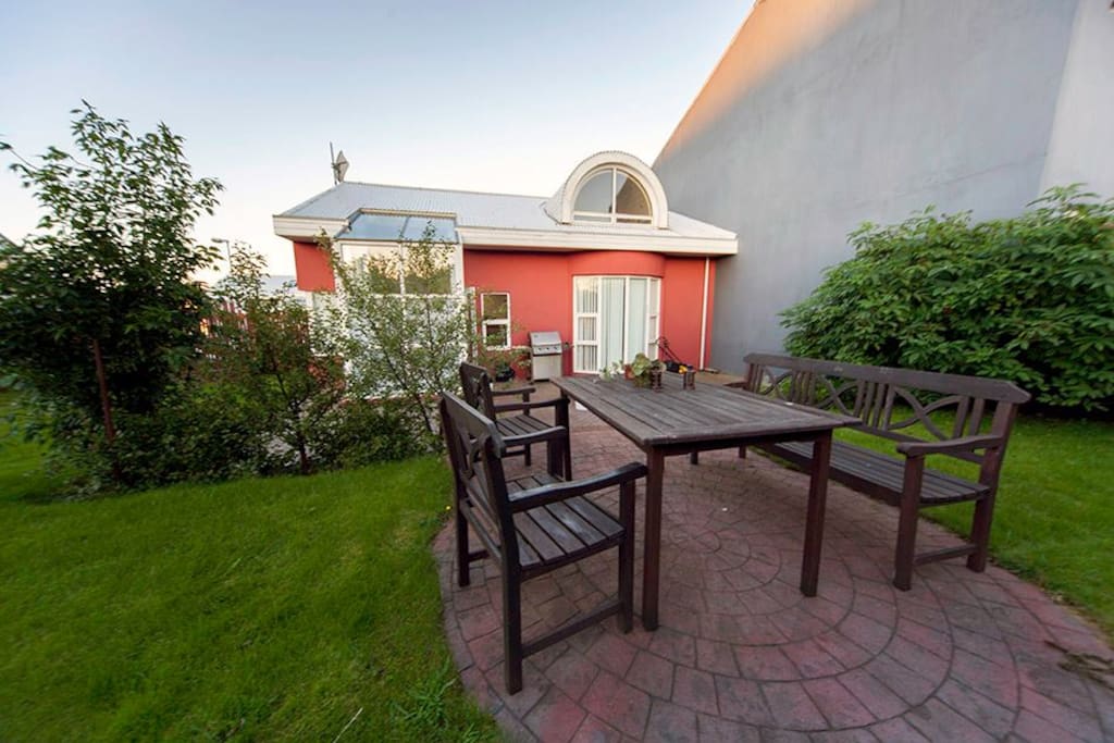 House and garden
