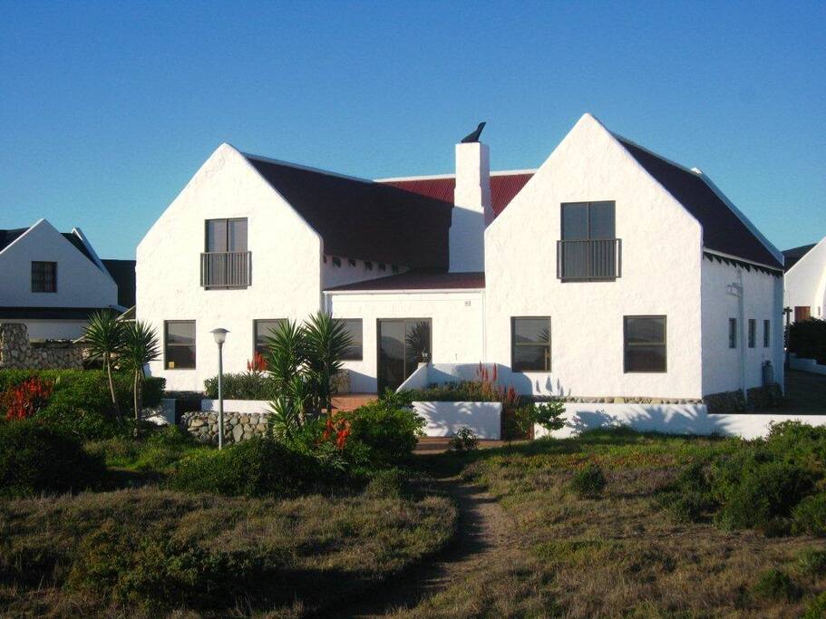 Baviana Beach Lodge