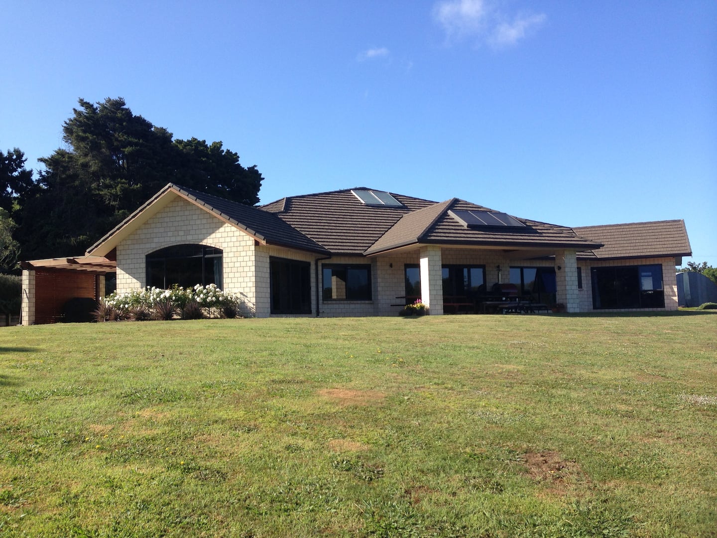 Quiet & Rural Sleeps 6. 2