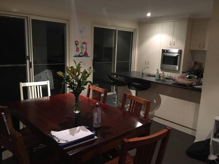 Kitchen/dining