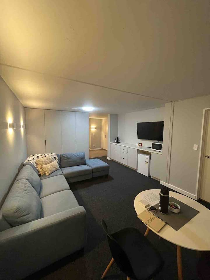 Adorable 1 Bedroom Place With Free Parking - Mount Maunganui