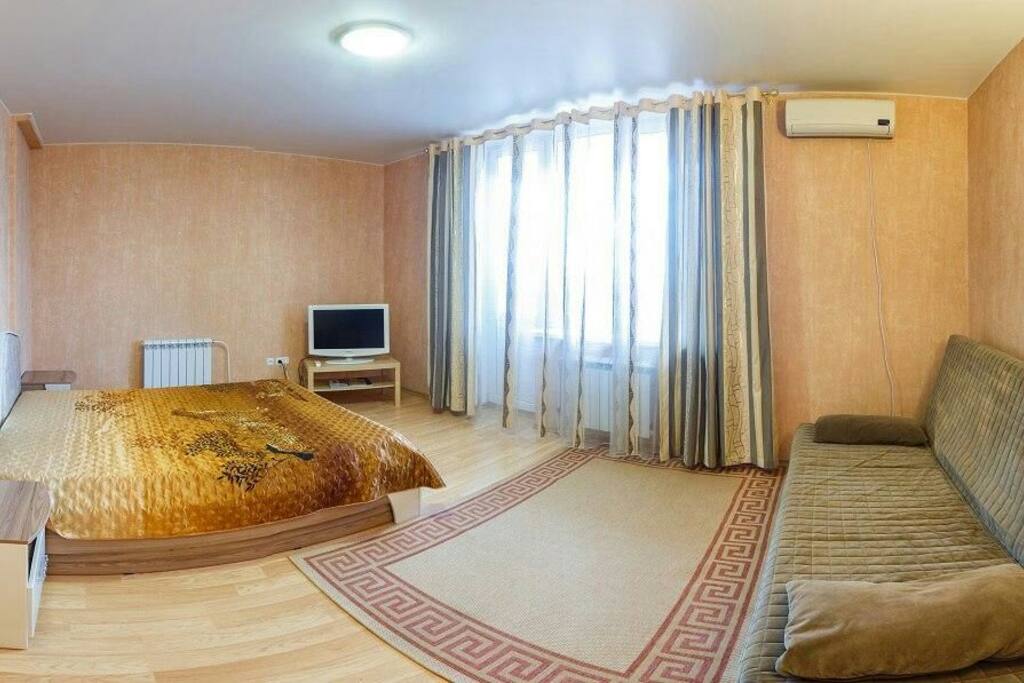 Плазма.Кондиционер.Двухспальная кровать
