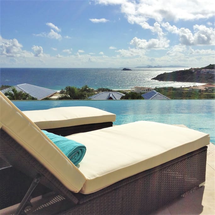 Amazing ocean views from the pool deck