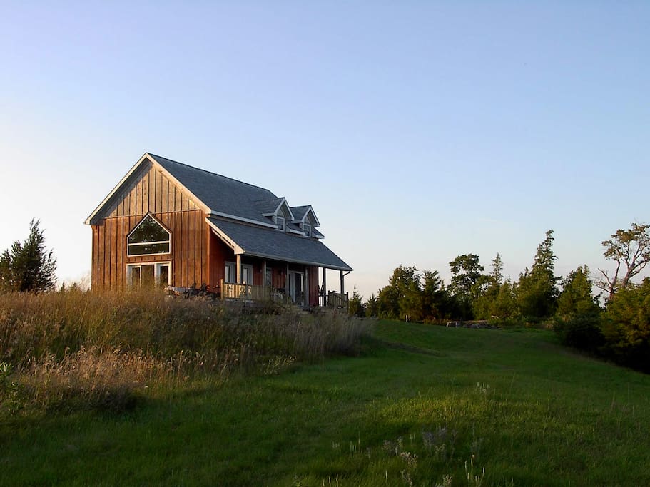 Edgehouse in evening light