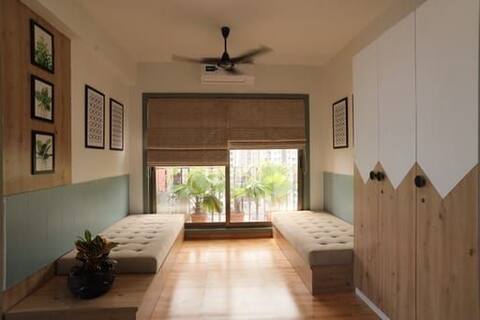 Splendid Stay luxurious 1bhk
luxury studio in pal