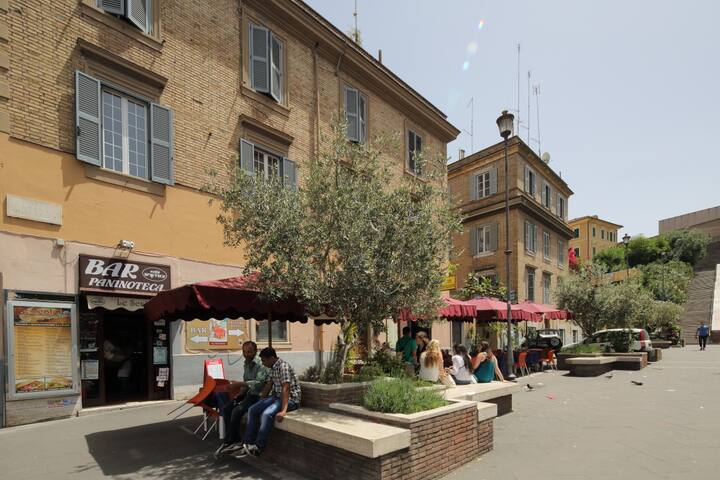 Apartment Vatican Museums gallery image 3