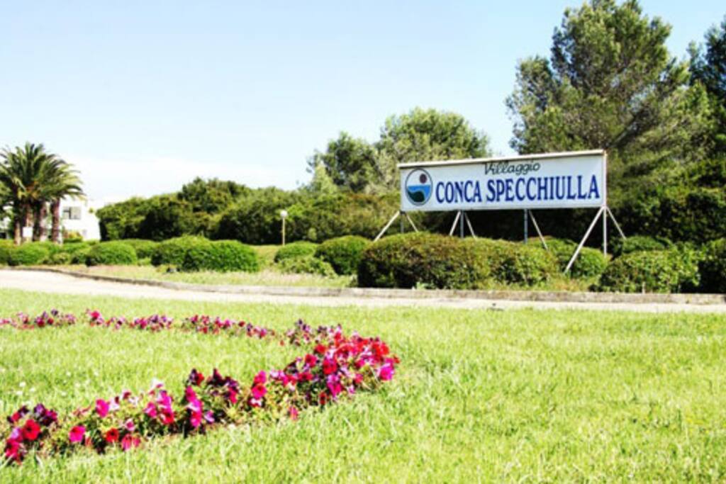Ingresso villaggio dalla provinciale