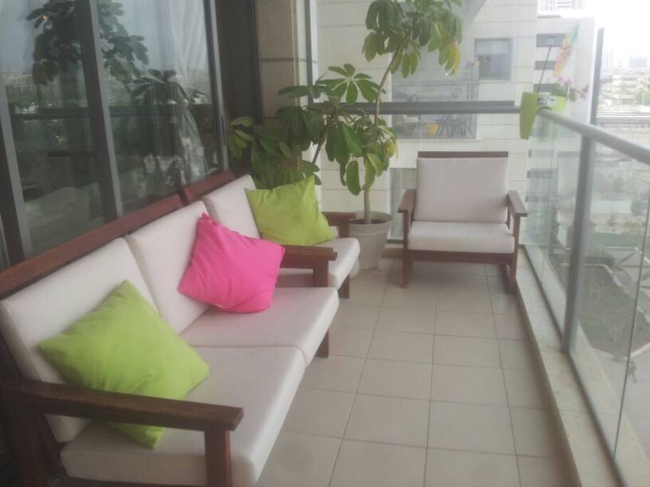 balcony