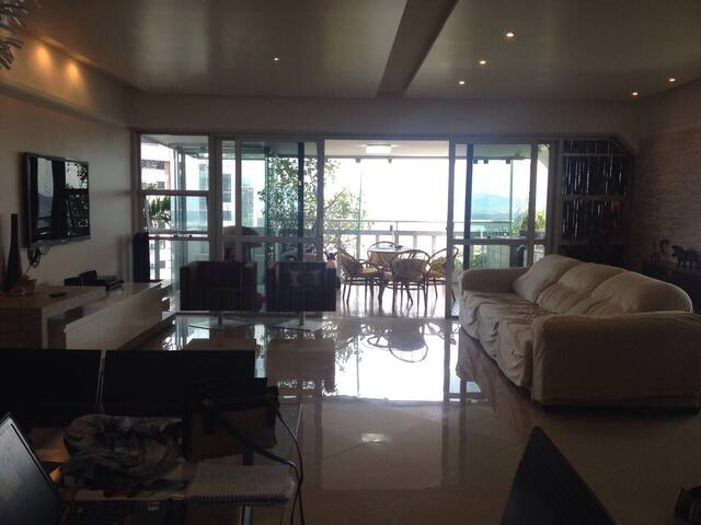 Front beach close to olympic games gallery image 2