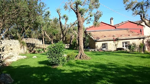 Case di campo villa 7 km from SEA