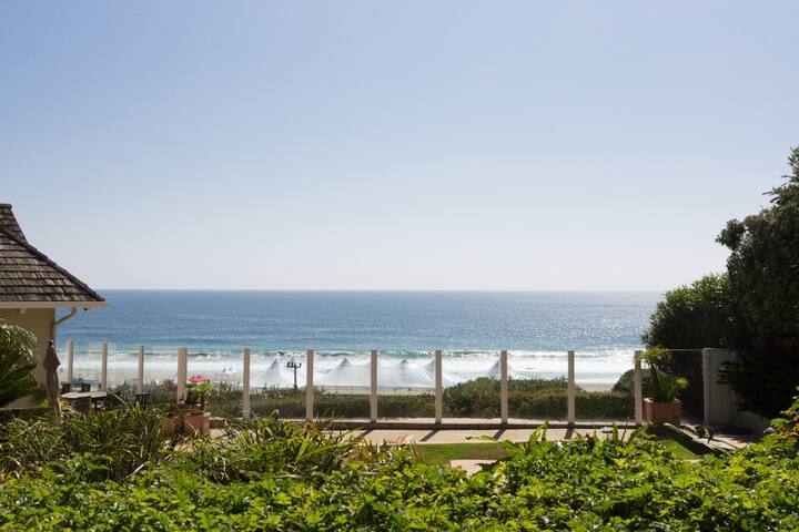 Epic Malibu Beach House! gallery image 4