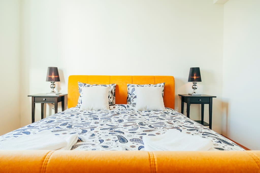 Bedroom with double bed