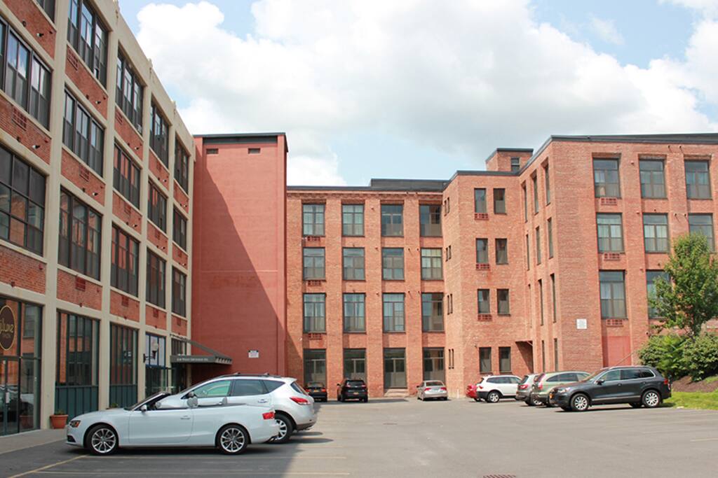 Private Apartment Close to Downtown Syracuse - Apartments for Rent in