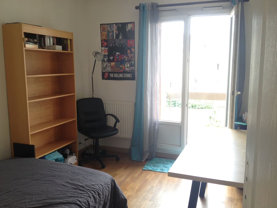 Chambre disponible/room available