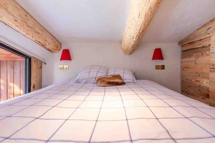 Spálňa 1