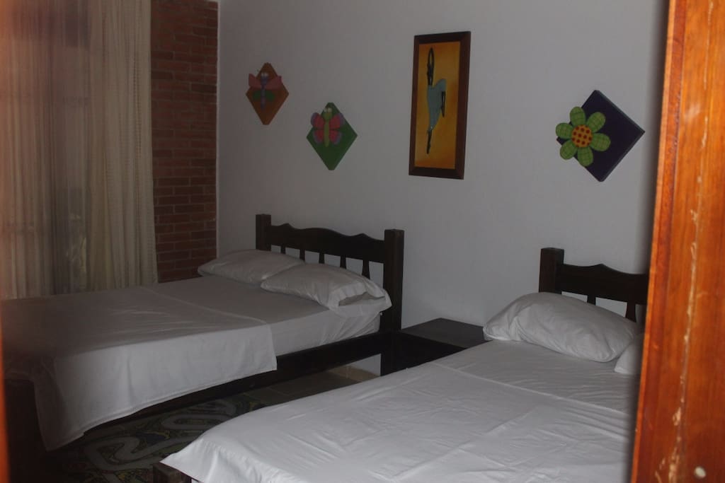 Habitacion con 2 camas dobles