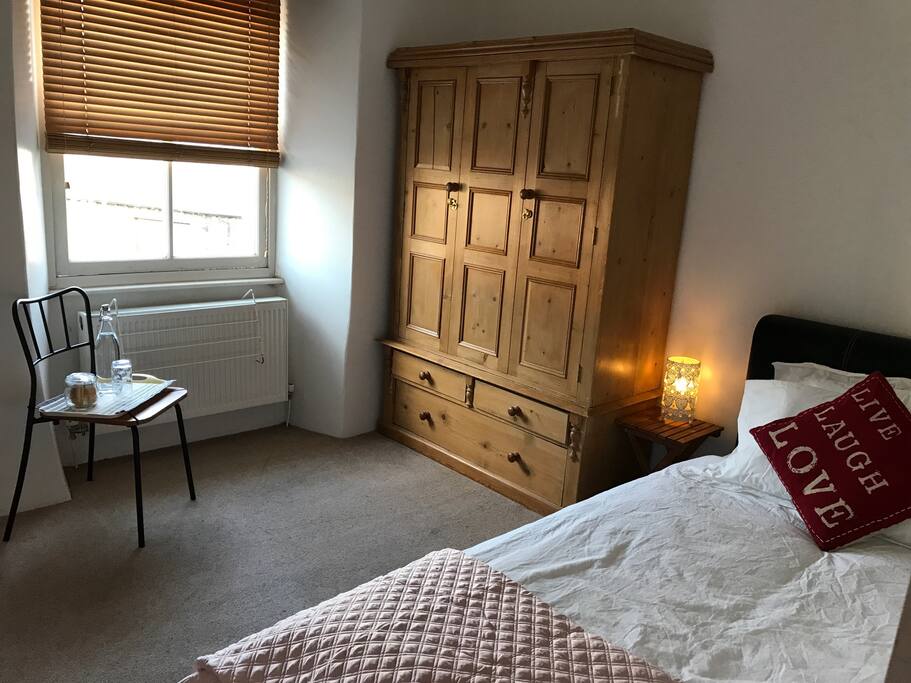 Comfortable quiet private room