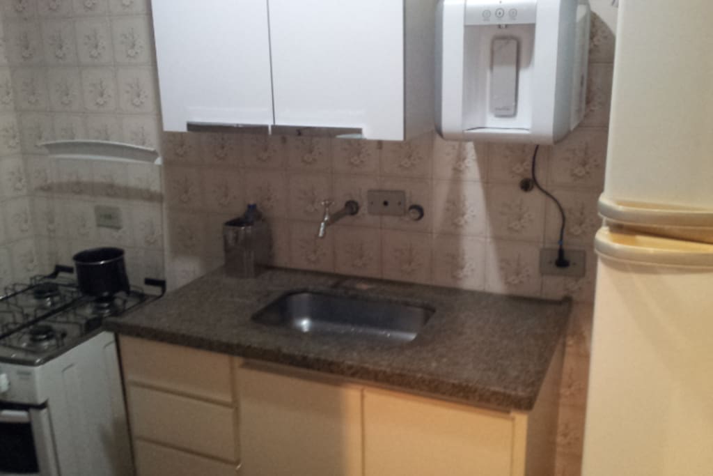Kitchen, water filter, stove, sink, fridge, clothes washer