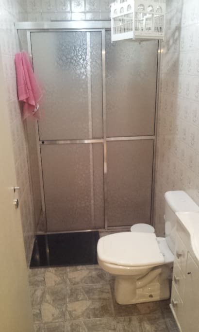 Bathroom (shared with owner)