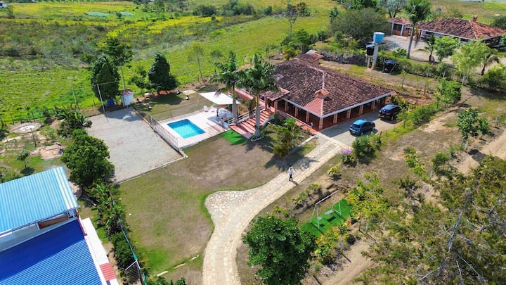 Finca Amplia /Private Pool/Beautiful View