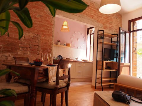 Annuncio Airbnb popolare: Casa Ninetta:central with courtyard a Padova