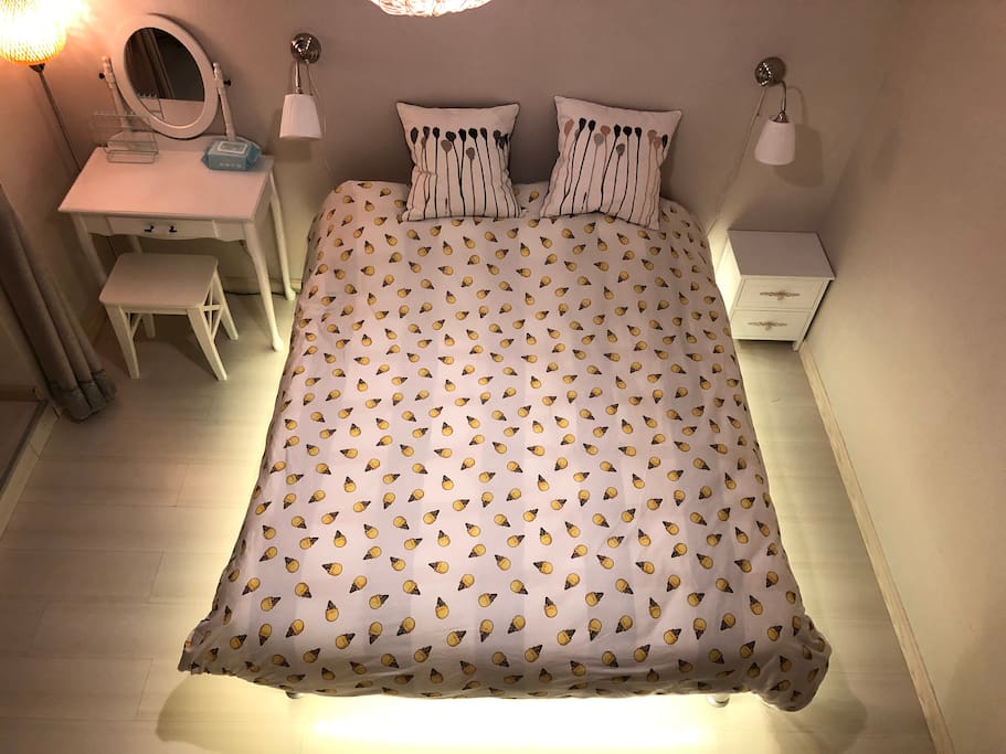 卧室 sleep room