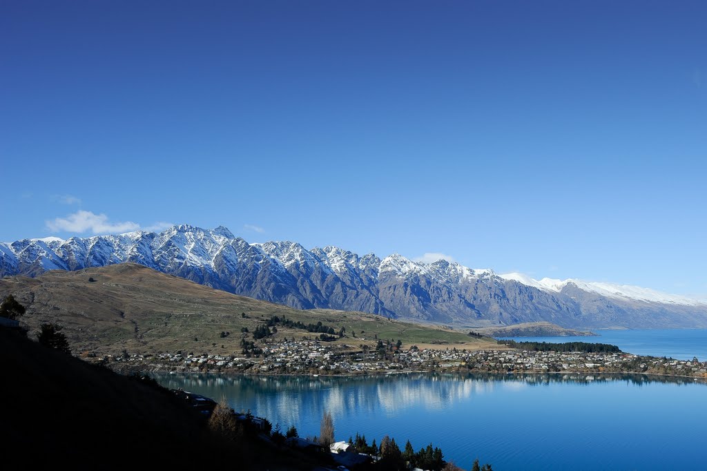 Paradise on the Hill - Houses for Rent in Queenstown, Otago, New