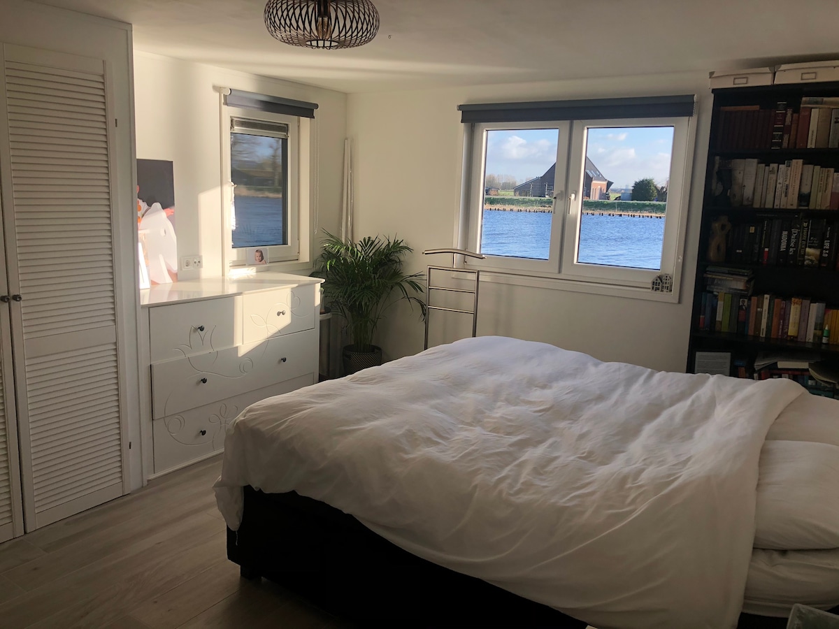 Hlavná spálňa: s nádherným výhľadom 