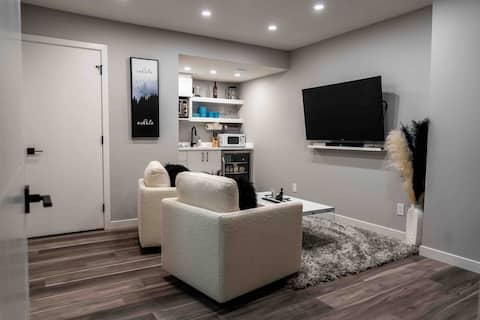 Modern Executive Suite