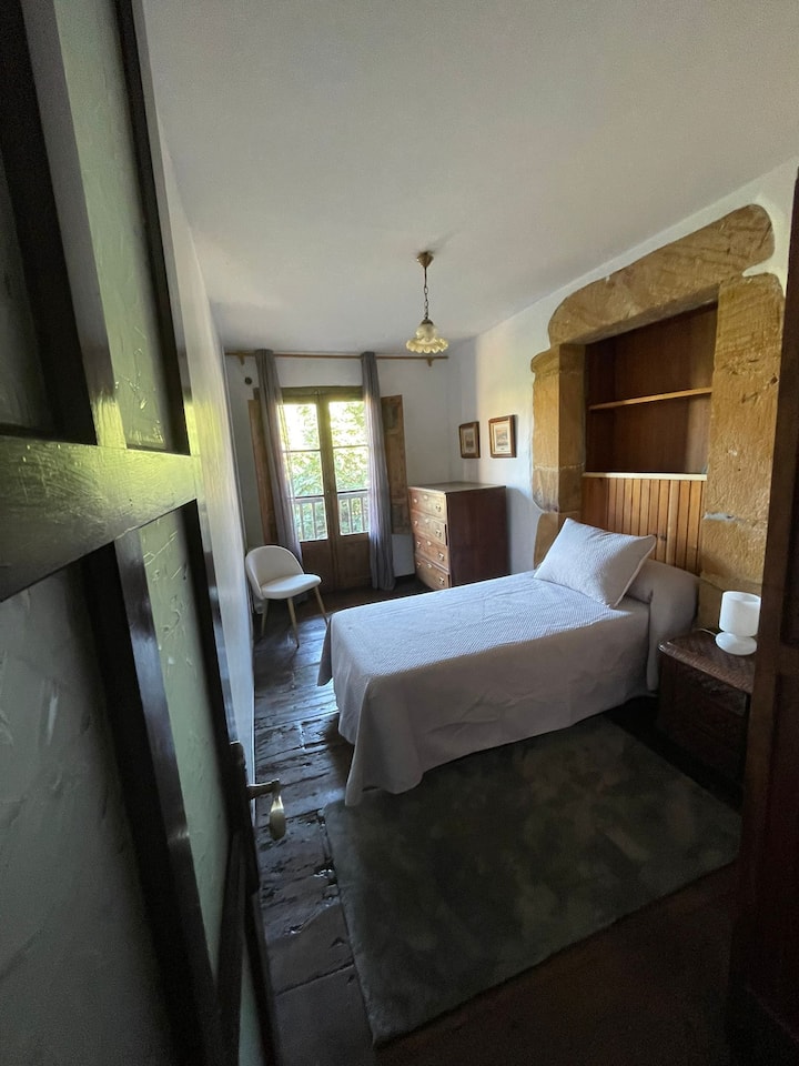 საძინებელი 2