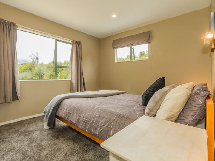 חדר שינה 1 - מיטה זוגית