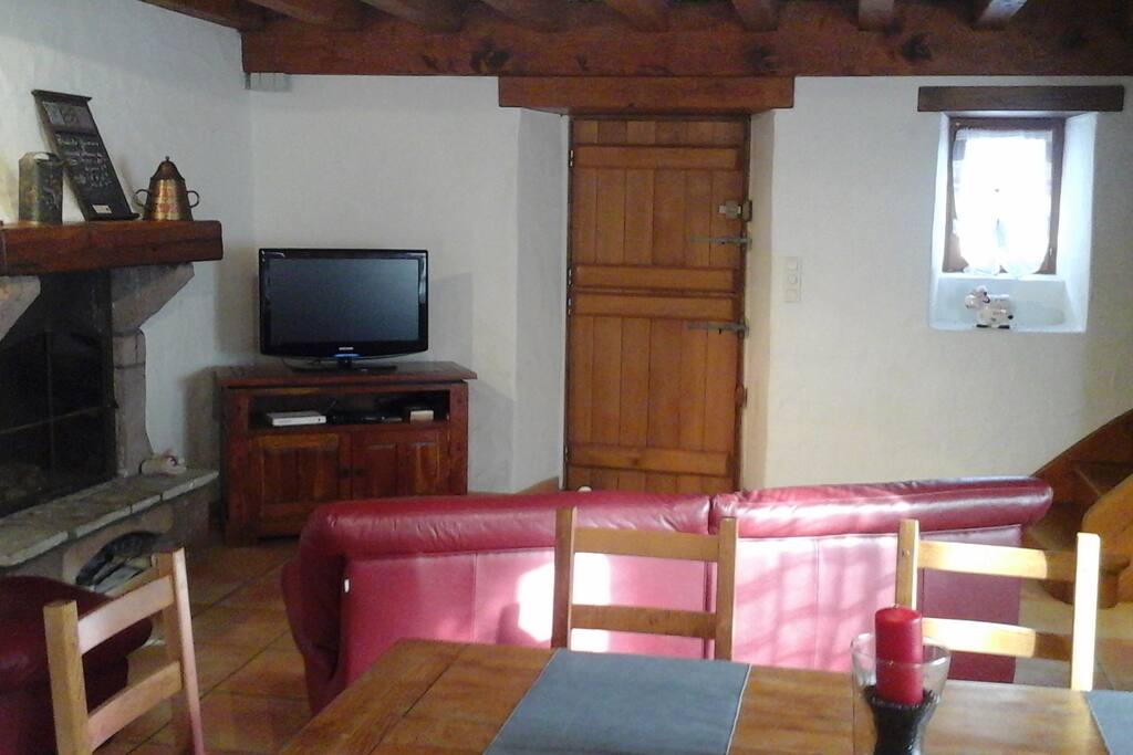 Coin salon cheminée