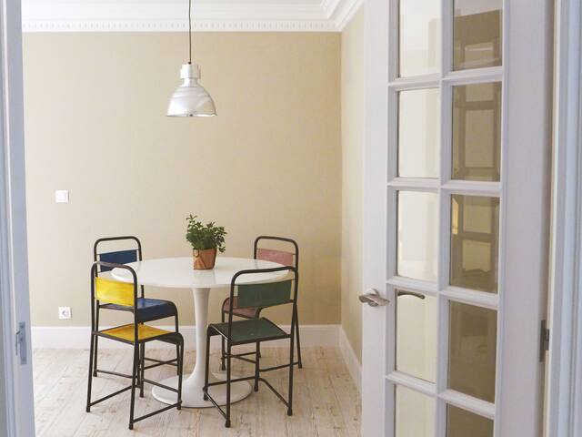 Parte Vieja Donostia- Dos playas gallery image 2