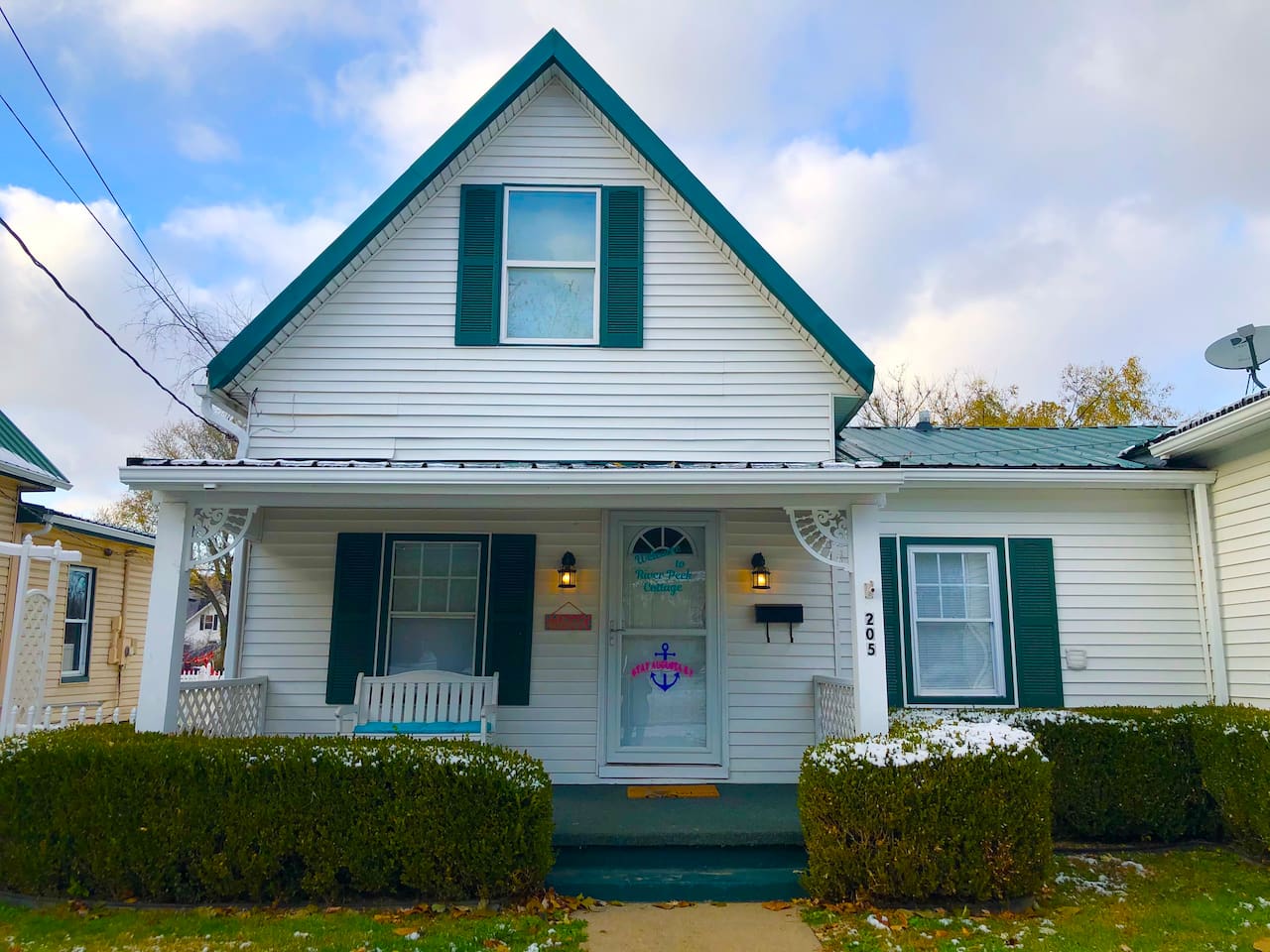 Stay Augusta Ky Welcomes You to River Peek Cottage