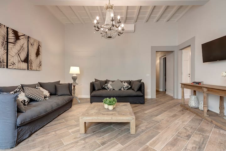 Lambert Apartment gallery image 4