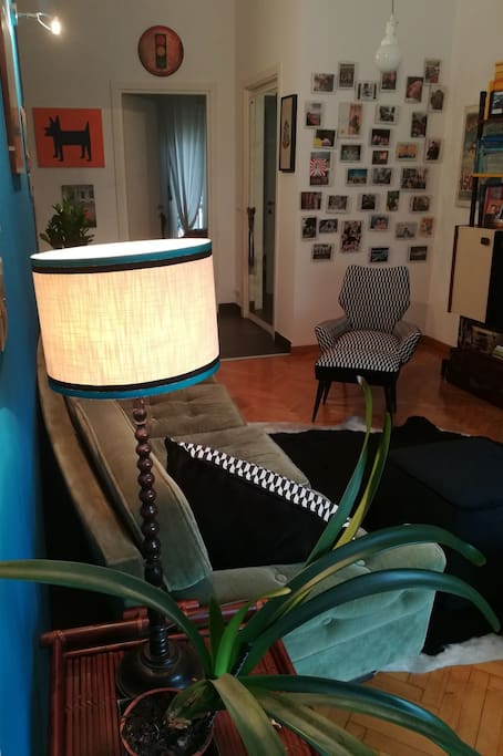 living room, detail